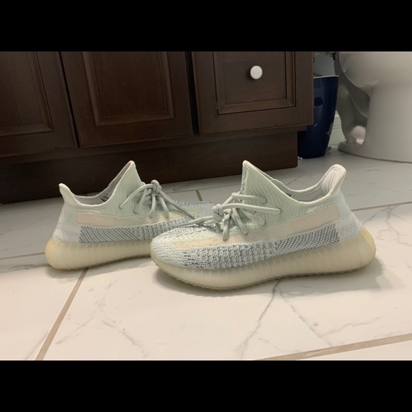Yeezy 350 V2 Could white Reflective - Picture 6 of 7